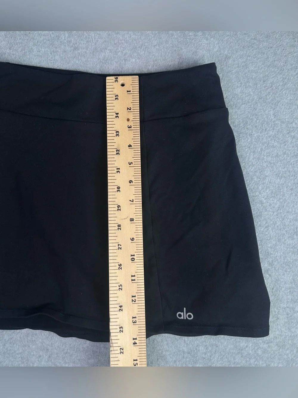 Alo Yoga Airbrush High Waist Good Form Tennis Skirt | Size Medium | Black
